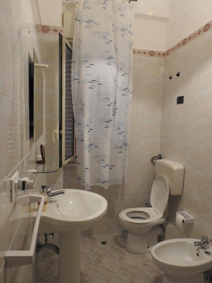 Apartamento Leonardo Capaci Exterior foto